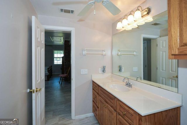 275 Beth Avenue, Jasper, GA 30143