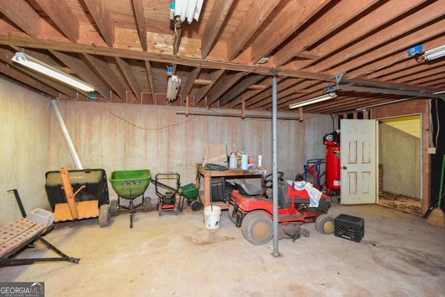 275 Beth Avenue, Jasper, GA 30143