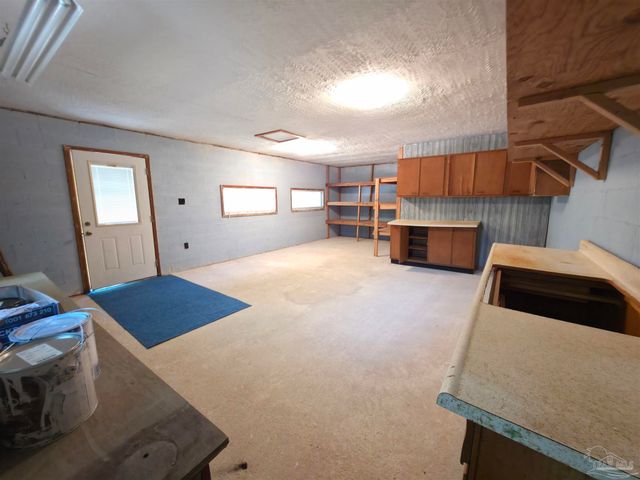 1516 Zenda St, Pensacola, FL 32514
