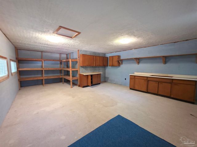 1516 Zenda St, Pensacola, FL 32514