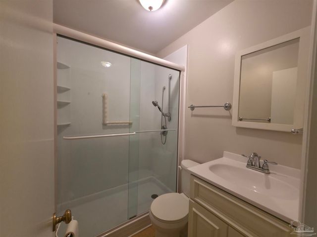 1516 Zenda St, Pensacola, FL 32514