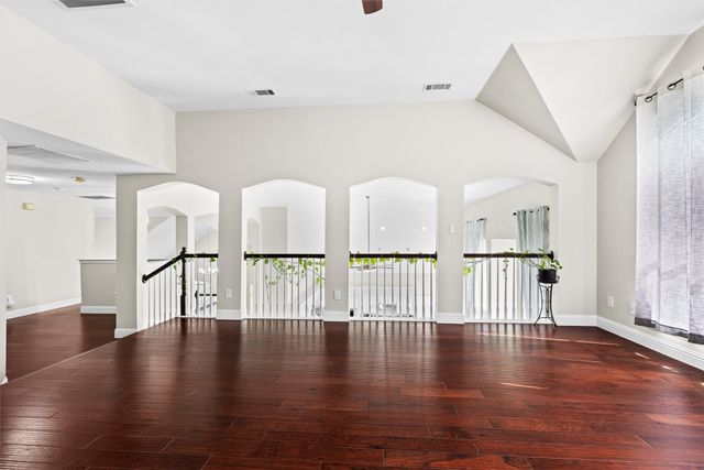 812 Forest Hollow Drive, Hurst, TX 76053