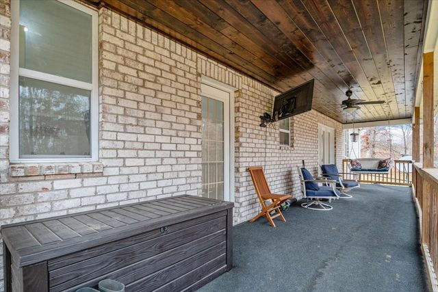 8011 Valley Rd, Nunnelly, TN 37137