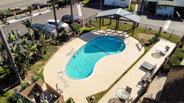 400 N Melrose SPC 40, Vista, CA 92083