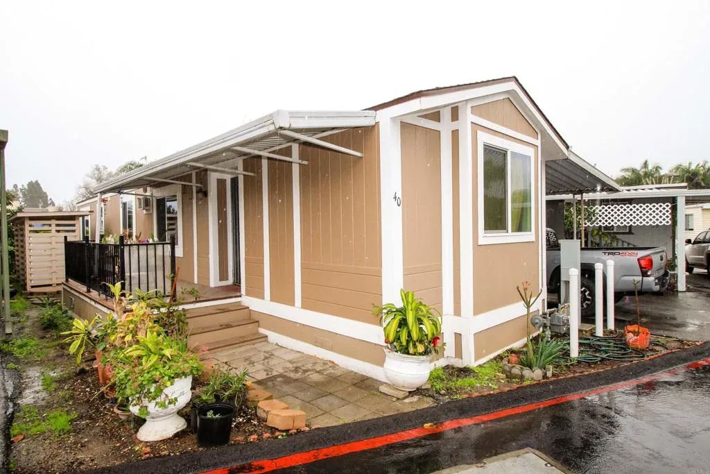400 N Melrose SPC 40, Vista, CA 92083
