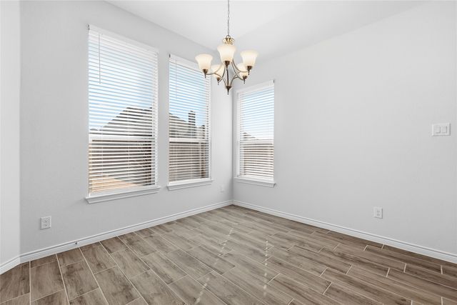 112 Mockingbird Hill, Joshua, TX 76058