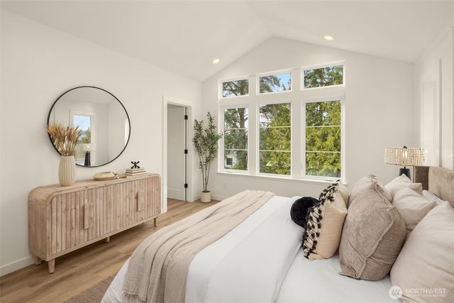 1864 1st Street, Kirkland, WA 98033