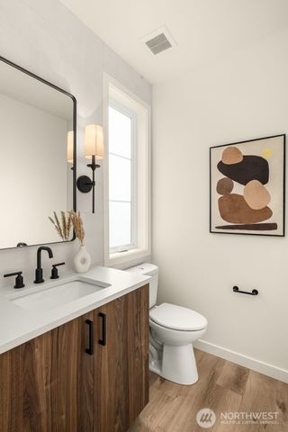 1864 1st Street, Kirkland, WA 98033