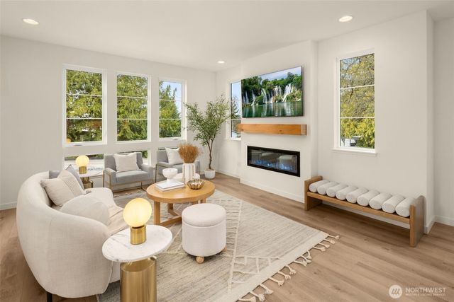 1864 1st Street, Kirkland, WA 98033