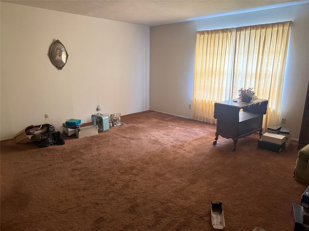 8095 Meadow Road 235, Dallas, TX 75231