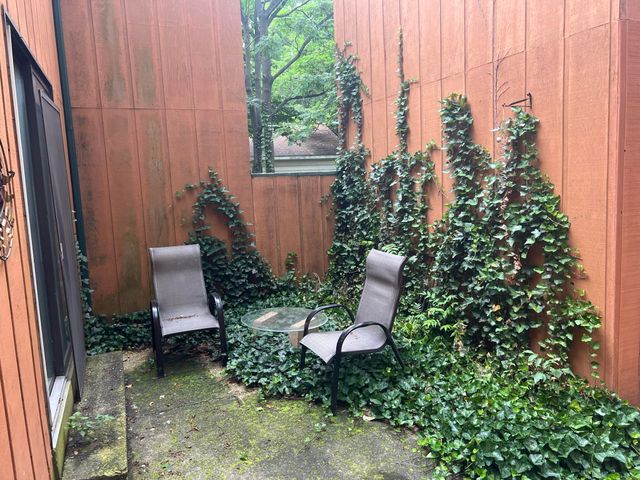 506 E Coolspring Avenue C, Michigan City, IN 46360