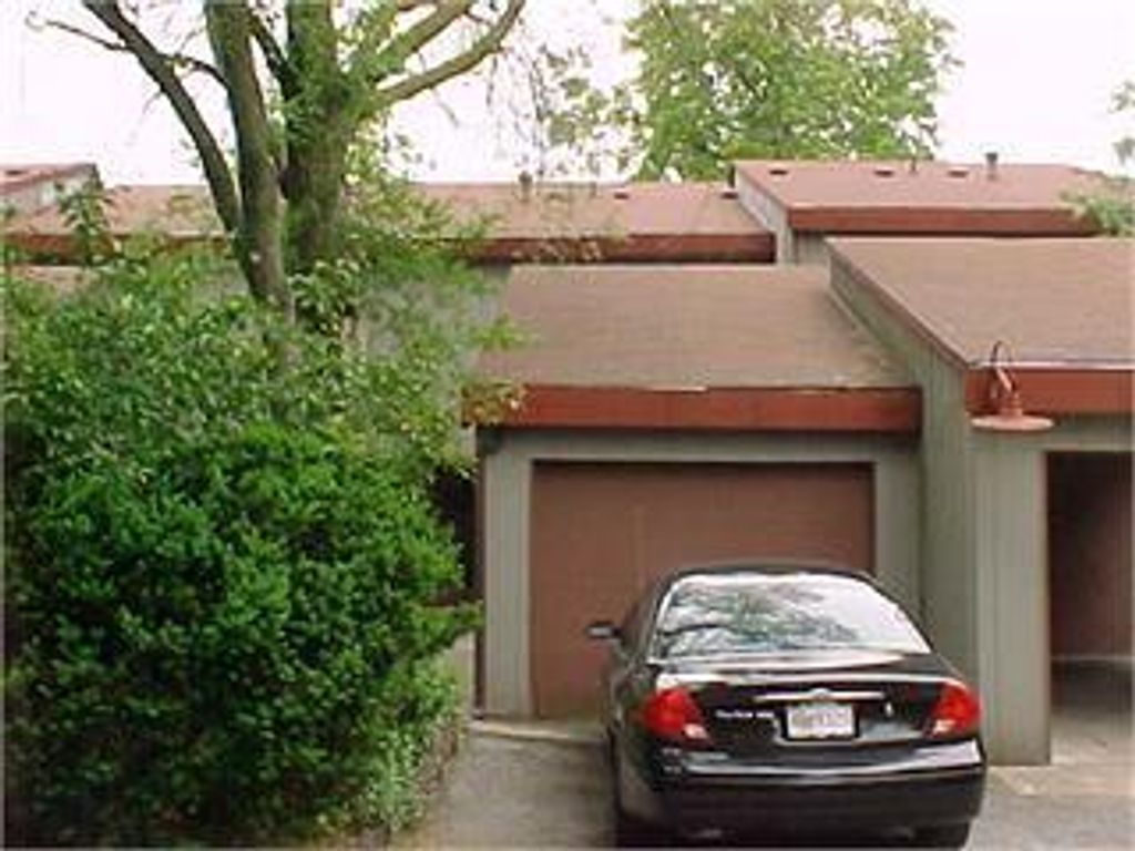 506 E Coolspring Avenue C, Michigan City, IN 46360