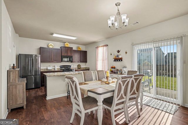 1889 Sea Oats Drive, Hampton, GA 30228