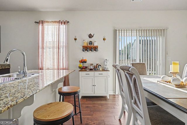 1889 Sea Oats Drive, Hampton, GA 30228