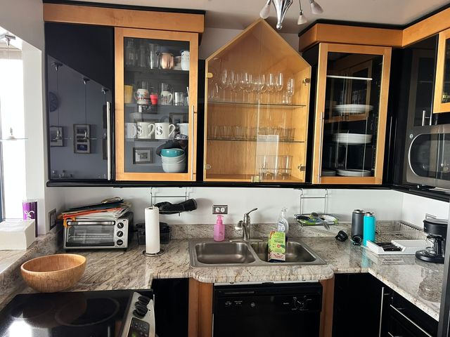 3660 N Lake Shore Drive 4007, Chicago, IL 60613