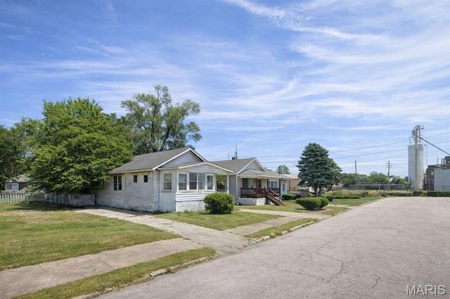 1919 Ohio Avenue, East St Louis, IL 62205