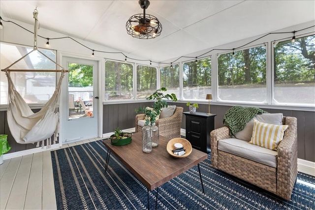 5627 Pinewood Drive, Flowery Branch, GA 30542