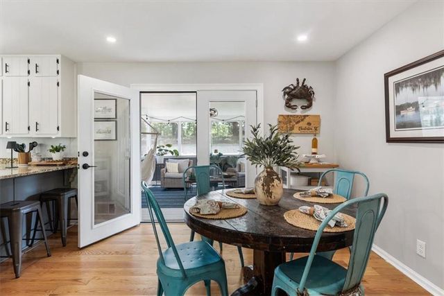 5627 Pinewood Drive, Flowery Branch, GA 30542