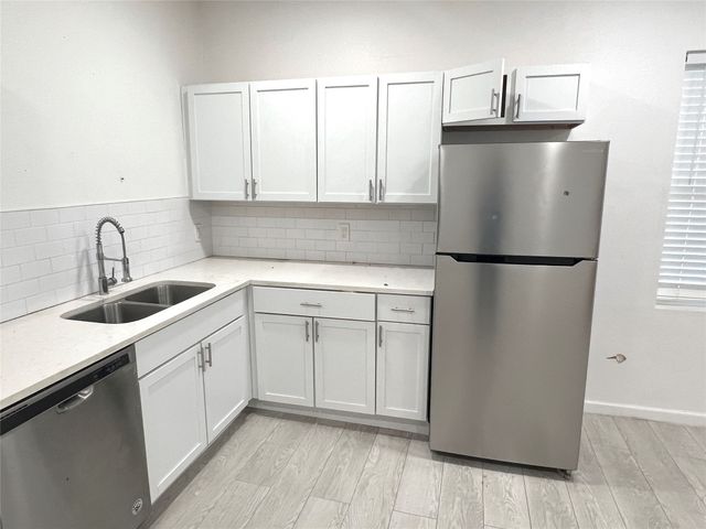 410 S Vaden Street, Sherman, TX 75090