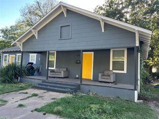 410 S Vaden Street, Sherman, TX 75090
