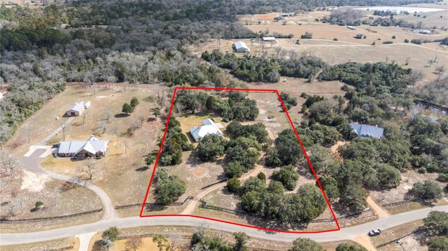 2051 Hillview Road, Bellville, TX 77418