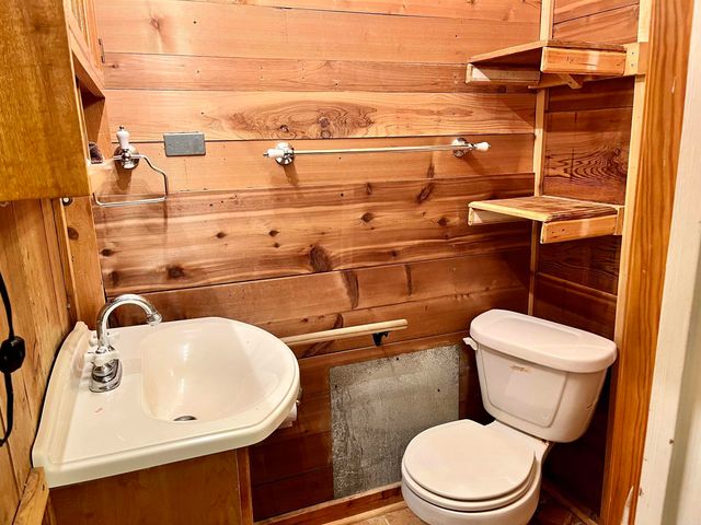 243 Elmwood Drive, Hot Springs, AR 71901