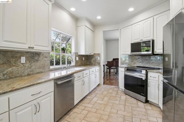 1251 Canyon Side Ave, San Ramon, CA 94582