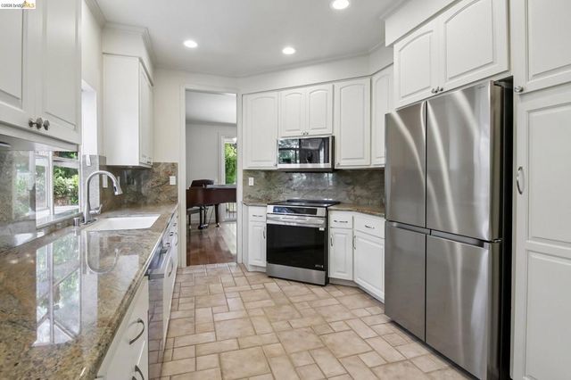 1251 Canyon Side Ave, San Ramon, CA 94582