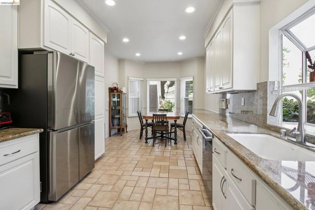 1251 Canyon Side Ave, San Ramon, CA 94582