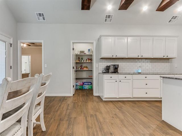 20567 N Santa Fe Avenue, Harrah, OK 73045