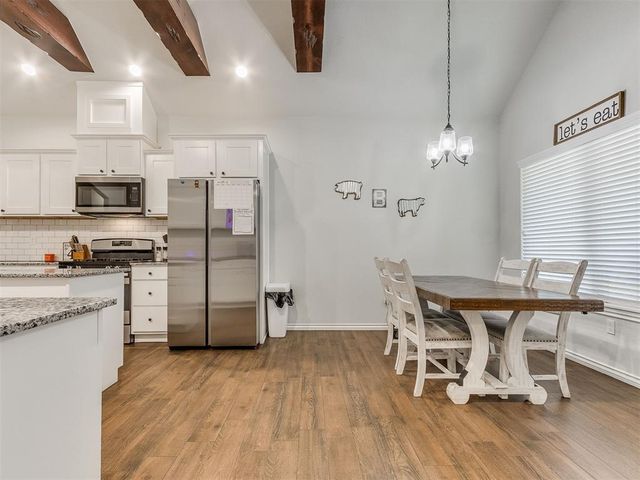 20567 N Santa Fe Avenue, Harrah, OK 73045