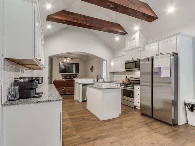 20567 N Santa Fe Avenue, Harrah, OK 73045