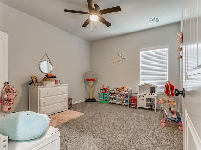 20567 N Santa Fe Avenue, Harrah, OK 73045