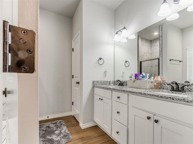 20567 N Santa Fe Avenue, Harrah, OK 73045