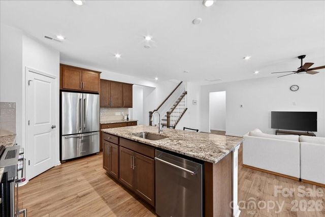 11119 Glasden Road, Charlotte, NC 28278