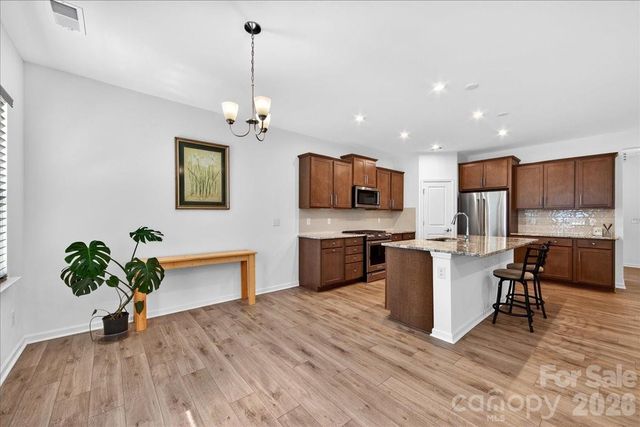 11119 Glasden Road, Charlotte, NC 28278