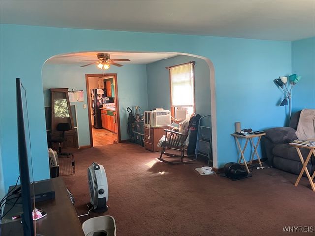 107 Evergreen Place, Cheektowaga, NY 14225