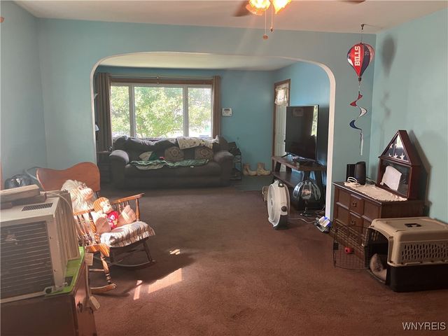 107 Evergreen Place, Cheektowaga, NY 14225