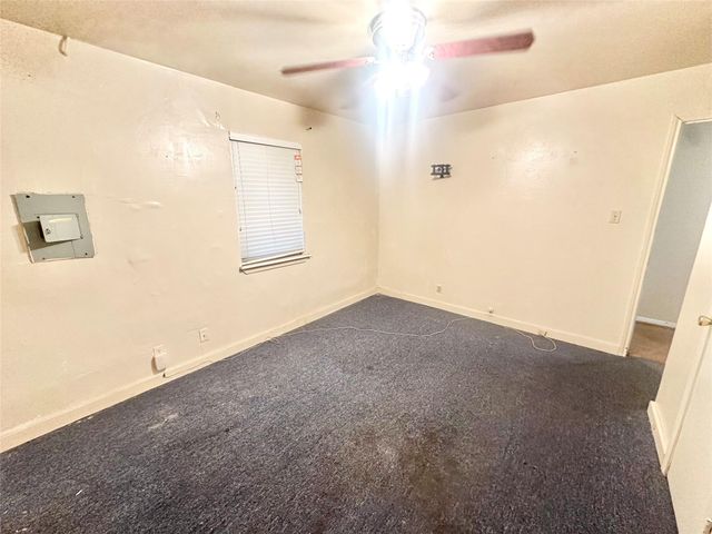 10206 Ashville Drive, Houston, TX 77051