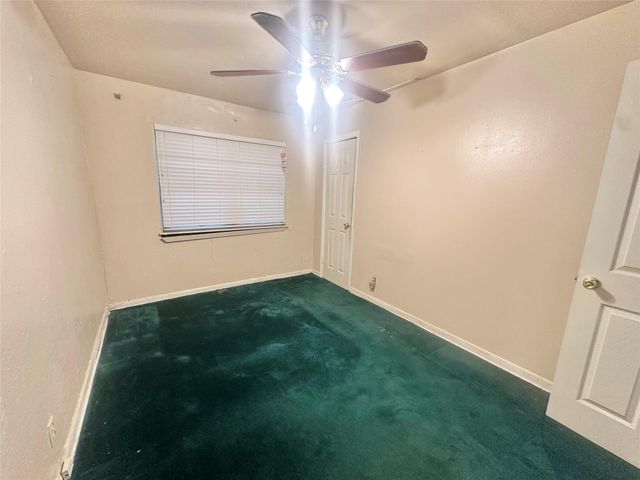 10206 Ashville Drive, Houston, TX 77051