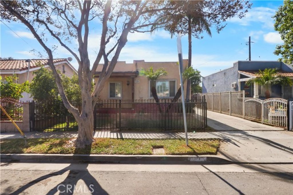 3720 Ardmore, South Gate, CA 90280
