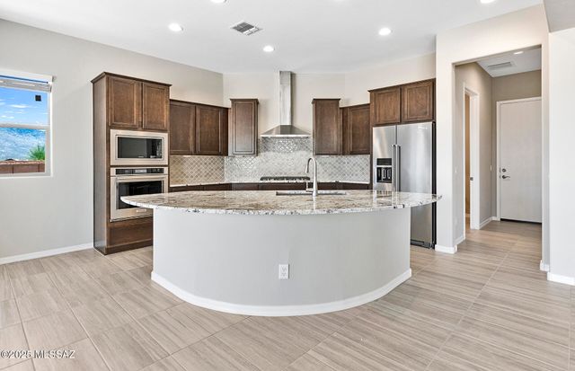 13559 E Red Juniper Way, Tucson, AZ 85747