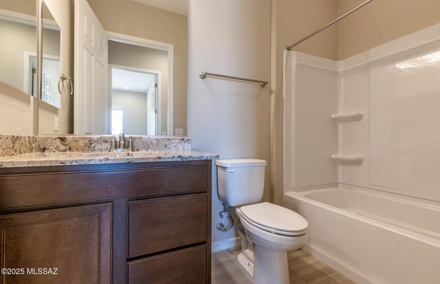 13559 E Red Juniper Way, Tucson, AZ 85747