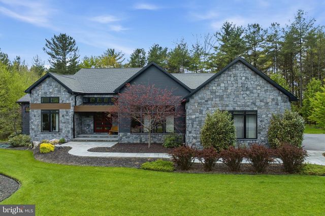 95 NOTTINGHAM CT, Palmerton, PA 18071
