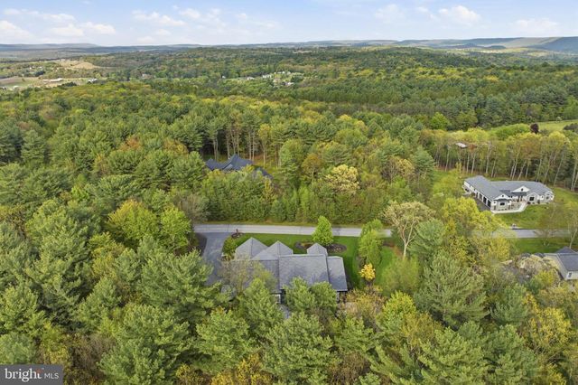 95 NOTTINGHAM CT, Palmerton, PA 18071