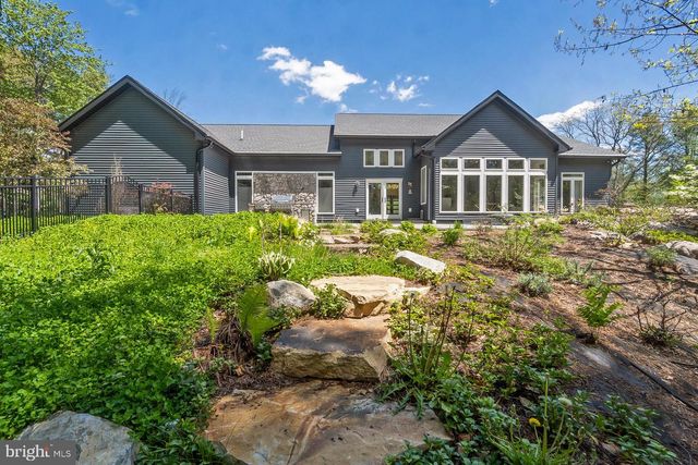 95 NOTTINGHAM CT, Palmerton, PA 18071