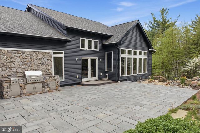 95 NOTTINGHAM CT, Palmerton, PA 18071