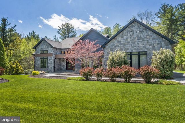95 NOTTINGHAM CT, Palmerton, PA 18071