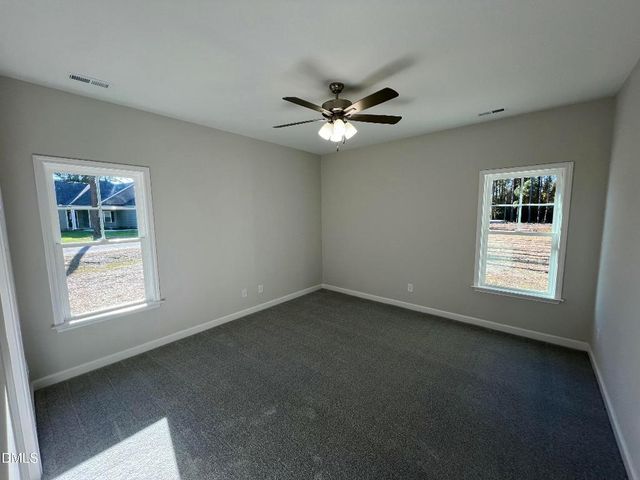 1774 Walnut Run Drive, Deep Run, NC 28525