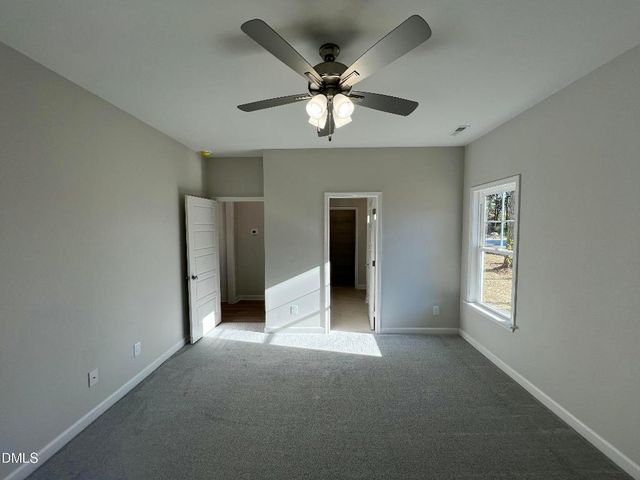 1774 Walnut Run Drive, Deep Run, NC 28525